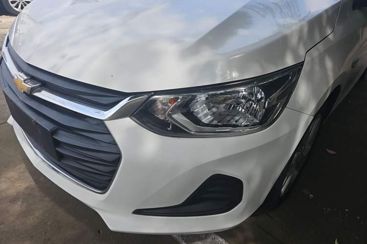 Used Chevrolet Cavalier 2020 325T Automatic Enjoyment Edition Left Front Headlight