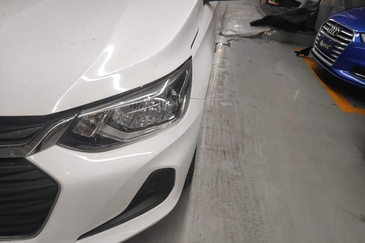 Used Chevrolet Cavalier 2020 325T Automatic Enjoyment Edition Left Front Headlight