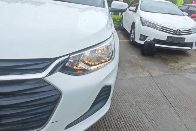 Used Chevrolet Cavalier 2020 325T Automatic Enjoyment Edition Left Front Headlight