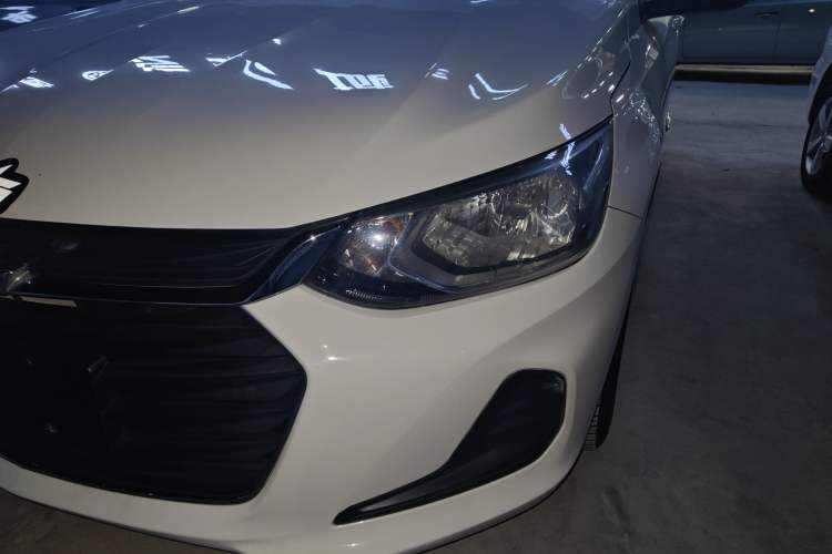 Used Chevrolet Cavalier 2020 325T Automatic Enjoyment Edition Left Front Headlight
