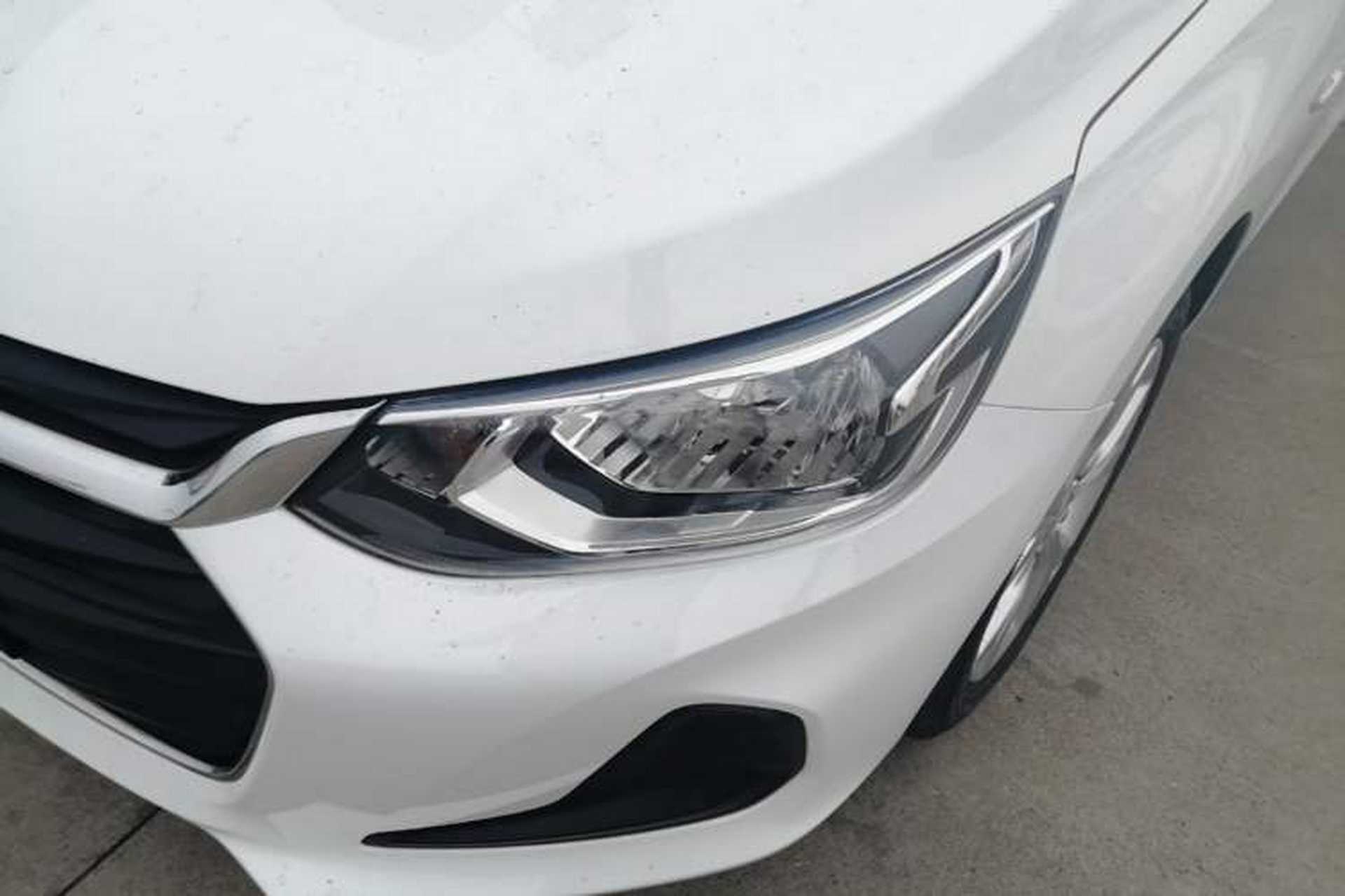 Used Chevrolet Cavalier 2020 325T Automatic Enjoyment Edition Left Front Headlight