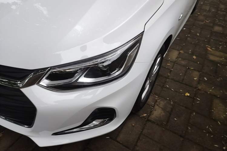 Used Chevrolet Cavalier 2020 320 Manual Xindong Edition Left Front Headlight