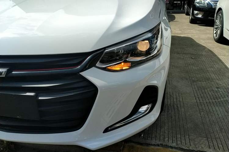 Used Chevrolet Cavalier 2020 Redline 325T Automatic Xinshang Edition Left Front Headlight