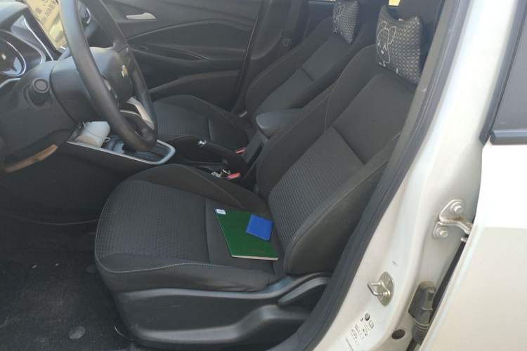 Used Chevrolet Cavalier 2020 325T Automatic Enjoyment Edition Left Front Seat