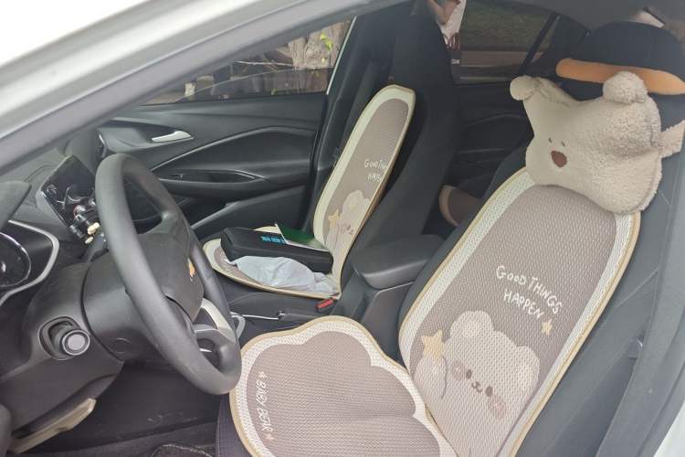 Used Chevrolet Cavalier 2020 325T Automatic Enjoyment Edition Left Front Seat