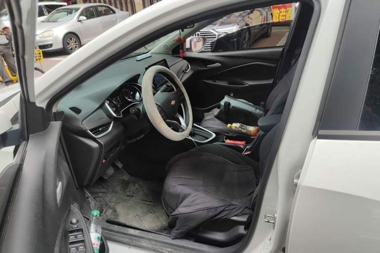 Used Chevrolet Cavalier 2020 325T Automatic Enjoyment Edition Left Front Seat