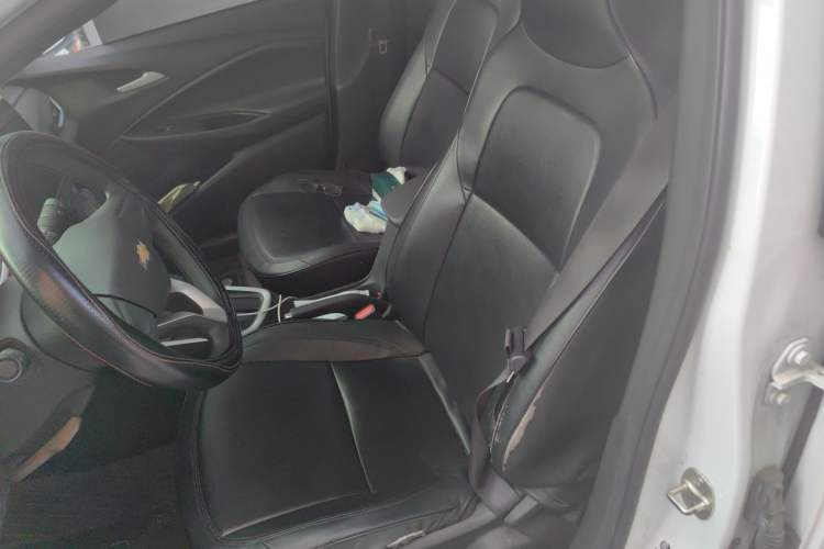 Used Chevrolet Cavalier 2020 325T Automatic Enjoyment Edition Left Front Seat