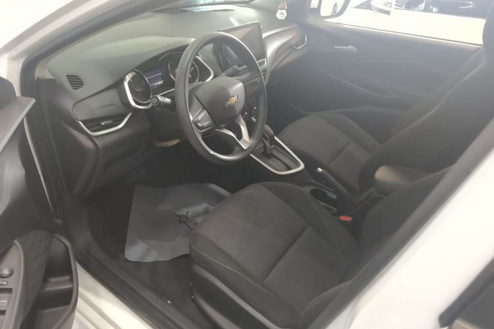 Used Chevrolet Cavalier 2020 325T Automatic Enjoyment Edition Left Front Seat