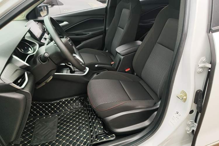 Used Chevrolet Cavalier 2020 Redline 325T Automatic Xinshang Edition China VI Standard Left Front Seat