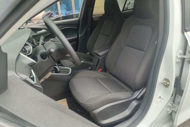 Used Chevrolet Cavalier 2020 325T Automatic Enjoyment Edition Left Front Seat