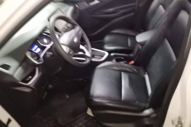 Used Chevrolet Cavalier 2020 325T Automatic Enjoyment Edition Left Front Seat