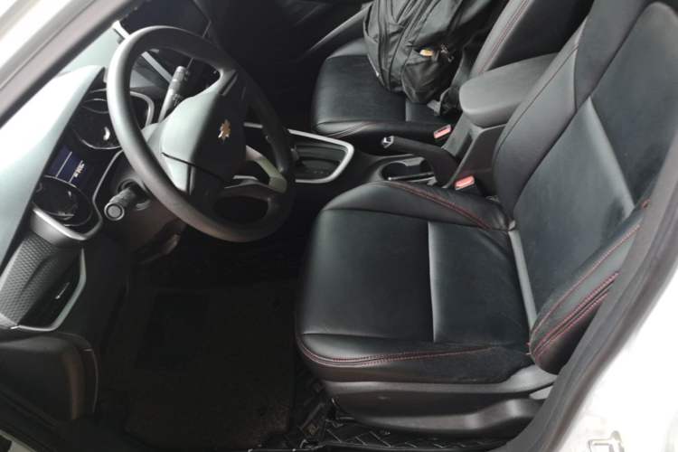 Used Chevrolet Cavalier 2020 325T Automatic Enjoyment Edition Left Front Seat