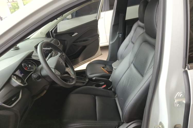 Used Chevrolet Cavalier 2020 Redline 325T Automatic Xinyao Edition China VI Standard Left Front Seat