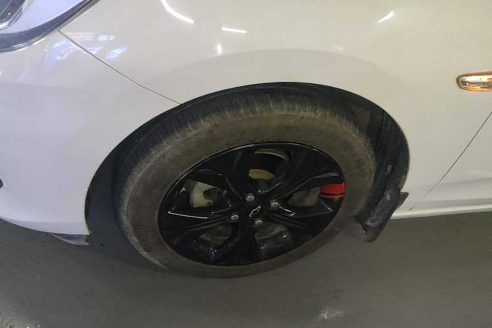 Used Chevrolet Cavalier 2020 Redline 325T Automatic Xinshang Edition China VI Standard Left Front Wheel Hub