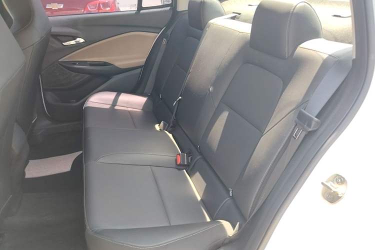 Used Chevrolet Cavalier 2020 Redline 325T Automatic Xinyao Edition China VI Standard Left Rear Seat