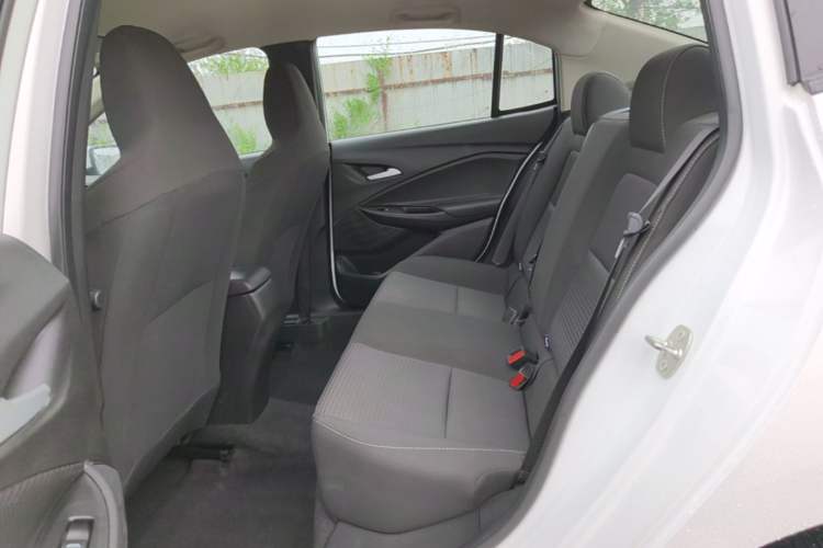 Used Chevrolet Cavalier 2020 325T Automatic Enjoyment Edition Left Rear Seat