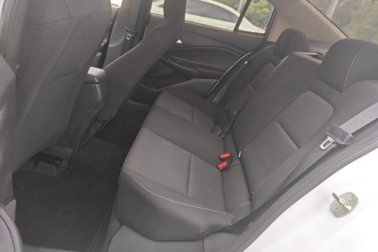 Used Chevrolet Cavalier 2020 325T Automatic Enjoyment Edition Left Rear Seat