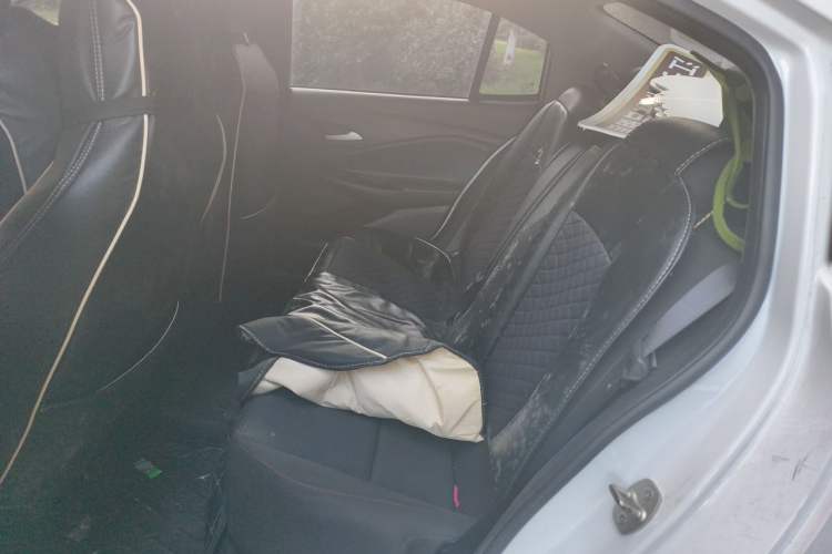 Used Chevrolet Cavalier 2020 Redline 325T Automatic Xinshang Edition Left Rear Seat