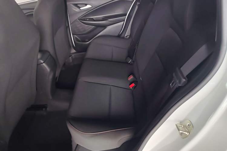Used Chevrolet Cavalier 2020 Redline 325T Automatic Xinshang Edition Left Rear Seat