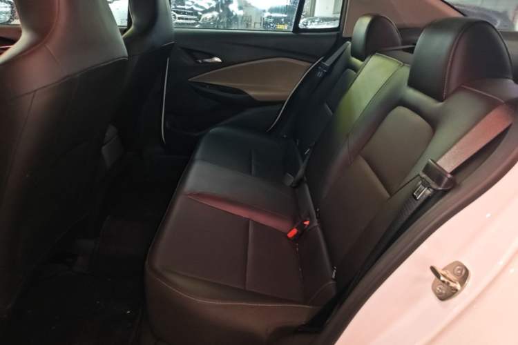 Used Chevrolet Cavalier 2020 Redline 325T Automatic Xinyao Edition China VI Standard Left Rear Seat