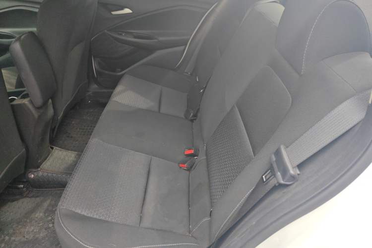 Used Chevrolet Cavalier 2020 325T Automatic Enjoyment Edition Left Rear Seat