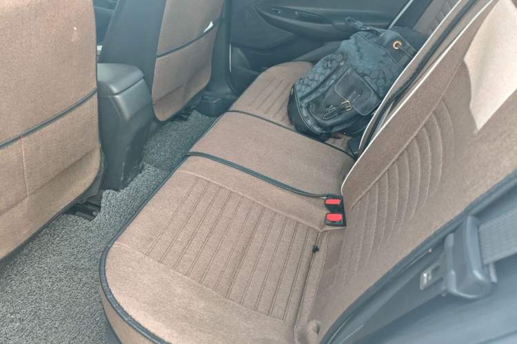 Used Chevrolet Cavalier 2020 325T Automatic Enjoyment Edition Left Rear Seat