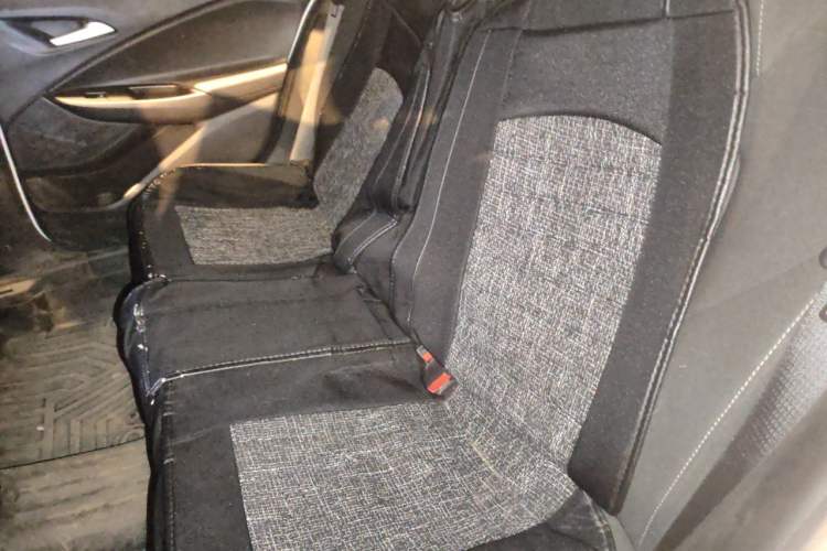 Used Chevrolet Cavalier 2020 325T Automatic Enjoyment Edition Left Rear Seat