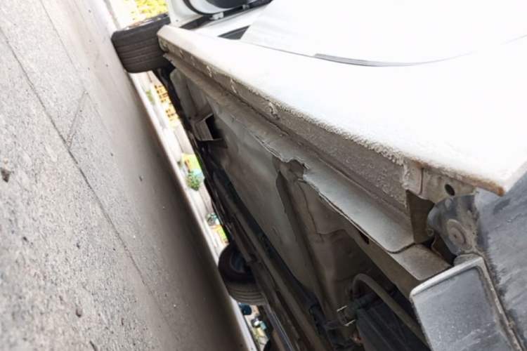 Used Chevrolet Cavalier 2020 Redline 325T Automatic Xinshang Edition Left Side Sill