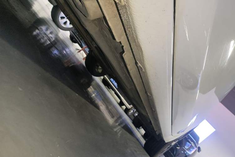 Used Chevrolet Cavalier 2020 Redline 325T Automatic Xinshang Edition China VI Standard Left Side Sill