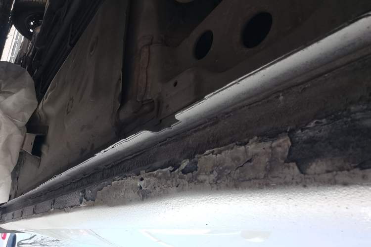 Used Chevrolet Cavalier 2020 320 Manual Enjoyment Edition Left Side Sill