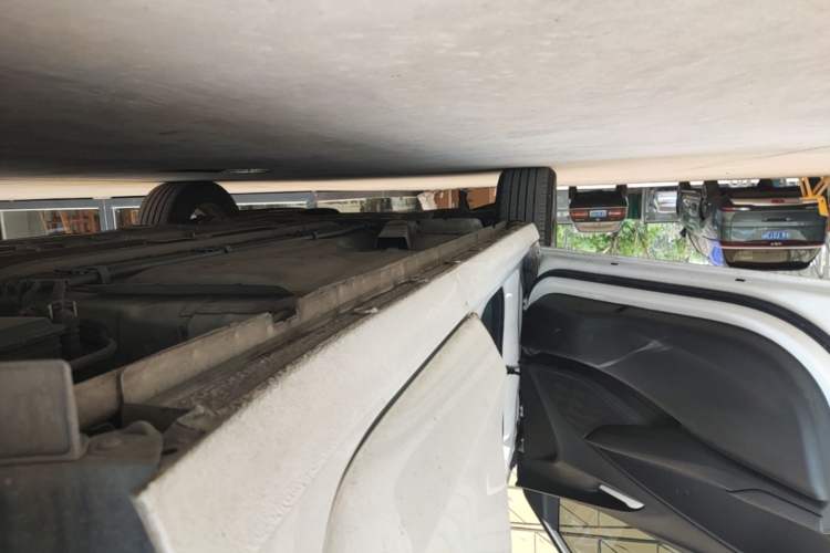Used Chevrolet Cavalier 2020 Redline 325T Automatic Xinshang Edition Left Side Sill