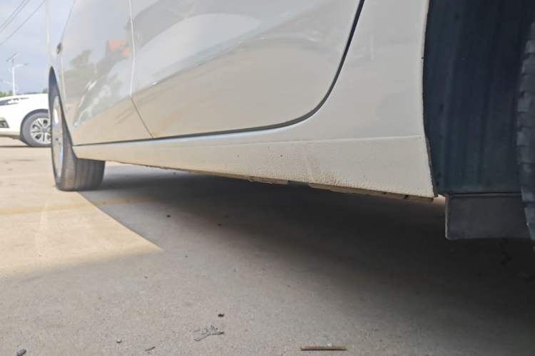 Used Chevrolet Cavalier 2020 325T Automatic Enjoyment Edition Left Side Sill