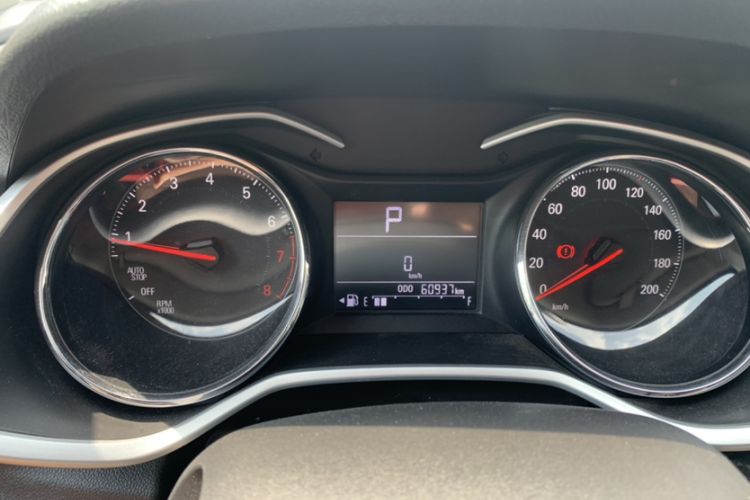 Used Chevrolet Cavalier 2020 325T Automatic Enjoyment Edition Odometer Close Up
