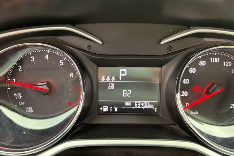 Used Chevrolet Cavalier 2020 325T Automatic Enjoyment Edition Odometer Close Up