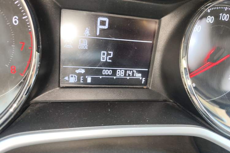 Used Chevrolet Cavalier 2020 325T Automatic Enjoyment Edition Odometer Close Up