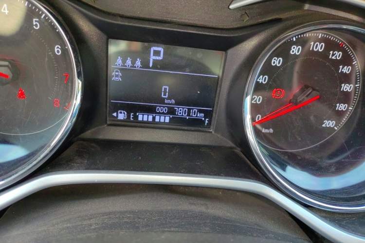 Used Chevrolet Cavalier 2020 325T Automatic Enjoyment Edition Odometer Close Up