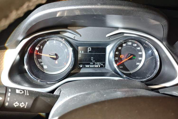Used Chevrolet Cavalier 2020 Redline 325T Automatic Xinyao Edition China VI Standard Odometer Close Up