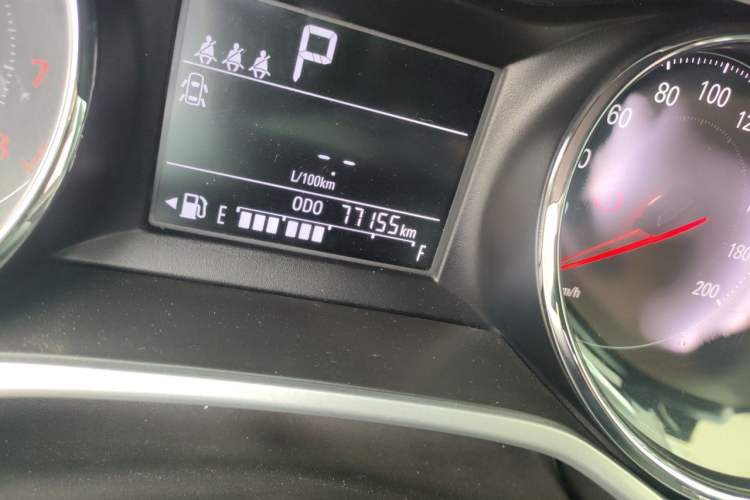 Used Chevrolet Cavalier 2020 325T Automatic Enjoyment Edition Odometer Close Up