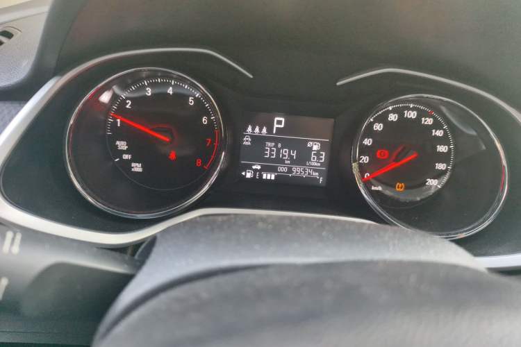 Used Chevrolet Cavalier 2020 Redline 325T Automatic Xinshang Edition Odometer Close Up