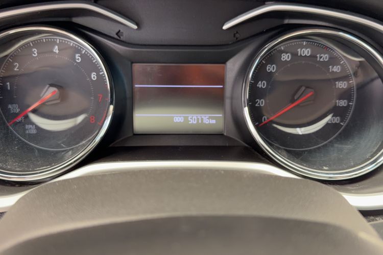 Used Chevrolet Cavalier 2020 325T Automatic Enjoyment Edition Odometer Close Up