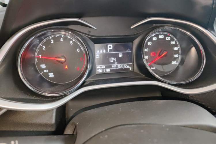 Used Chevrolet Cavalier 2020 325T Automatic Enjoyment Edition Odometer Close Up
