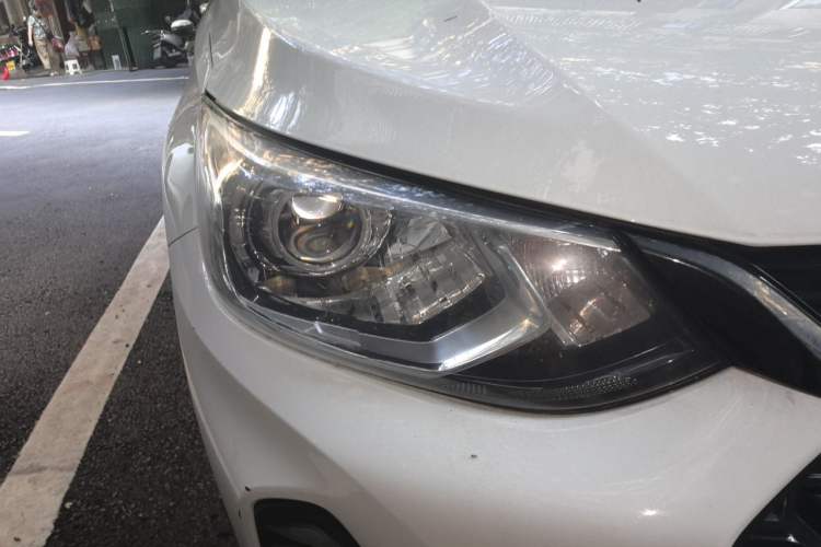 Used Chevrolet Cavalier 2020 320 Manual Enjoyment Edition Right Front Headlight