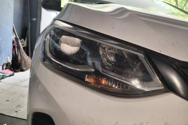 Used Chevrolet Cavalier 2020 Redline 325T Automatic Xinyao Edition China VI Standard Right Front Headlight