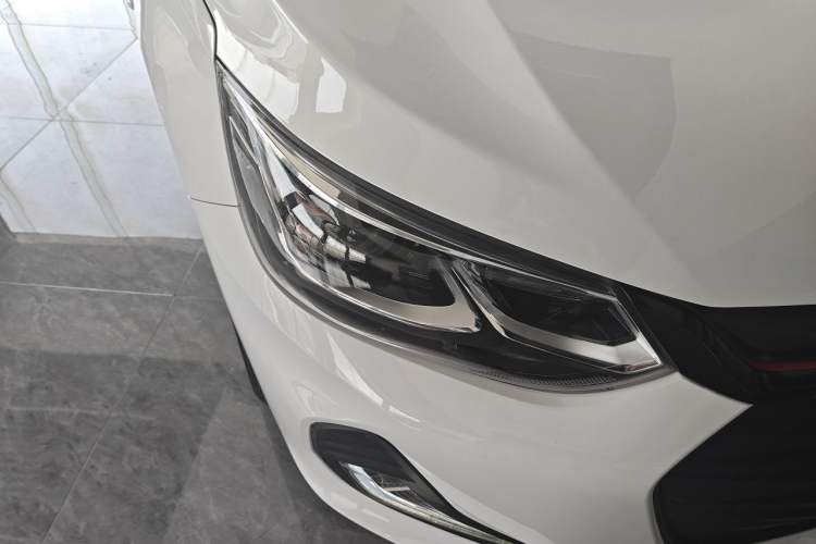 Used Chevrolet Cavalier 2020 Redline 325T Automatic Xinshang Edition China VI Standard Right Front Headlight