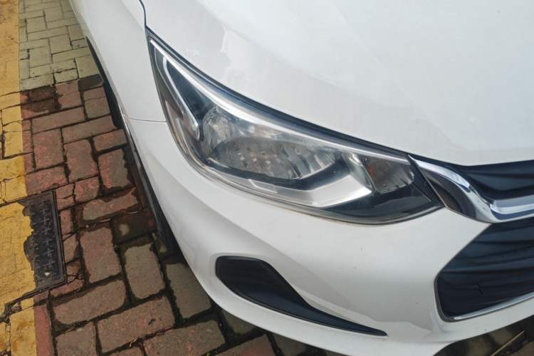 Used Chevrolet Cavalier 2020 325T Automatic Enjoyment Edition Right Front Headlight