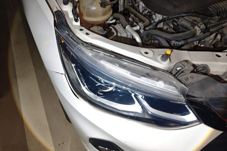 Used Chevrolet Cavalier 2020 Redline 325T Automatic Xinyao Edition China VI Standard Right Front Headlight