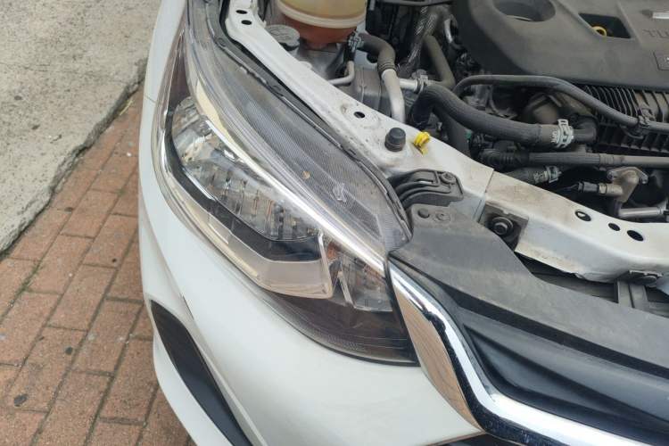 Used Chevrolet Cavalier 2020 325T Automatic Enjoyment Edition Right Front Headlight