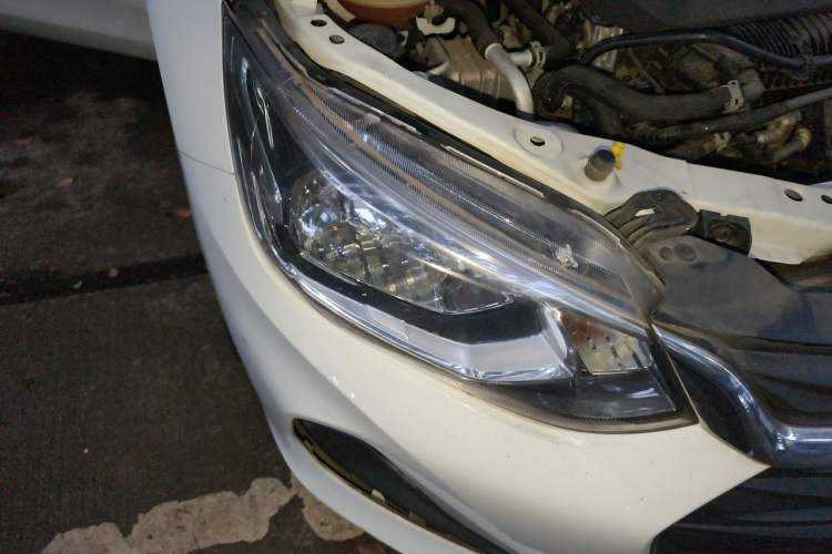 Used Chevrolet Cavalier 2020 325T Automatic Enjoyment Edition Right Front Headlight