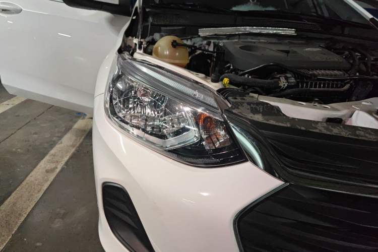 Used Chevrolet Cavalier 2020 325T Automatic Enjoyment Edition Right Front Headlight