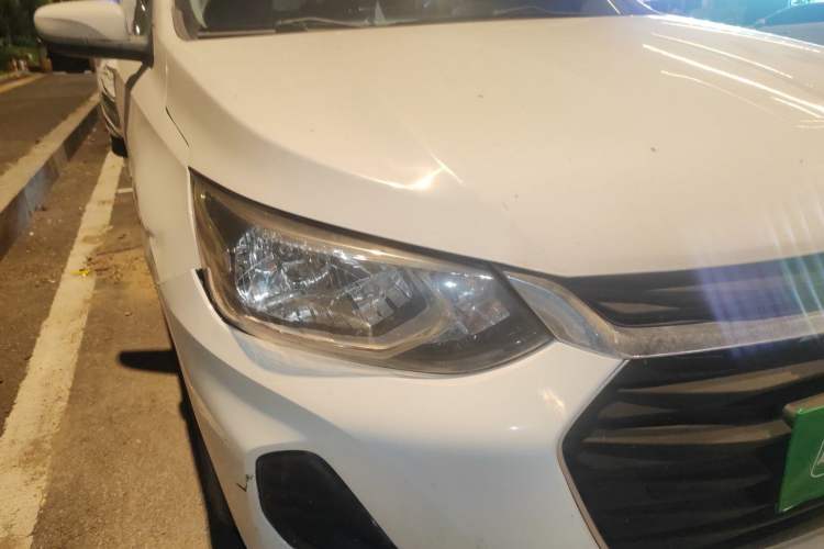 Used Chevrolet Cavalier 2020 325T Automatic Enjoyment Edition Right Front Headlight